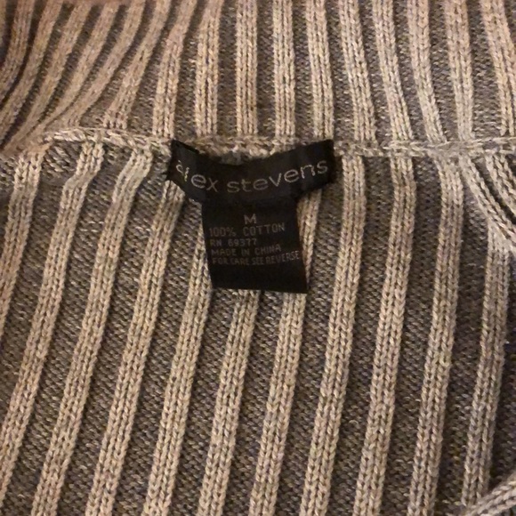 Alex Stevens Quarter Zip Sweater - Picture 2 of 9